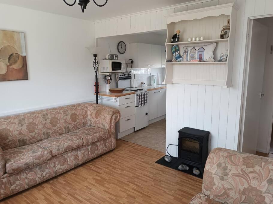 Homely 2 Bed On Popular Sunbeach Holiday Village- 5Min Walk To Beach, Near Great Yarmouth & Norfolk Broads Scratby Zewnętrze zdjęcie