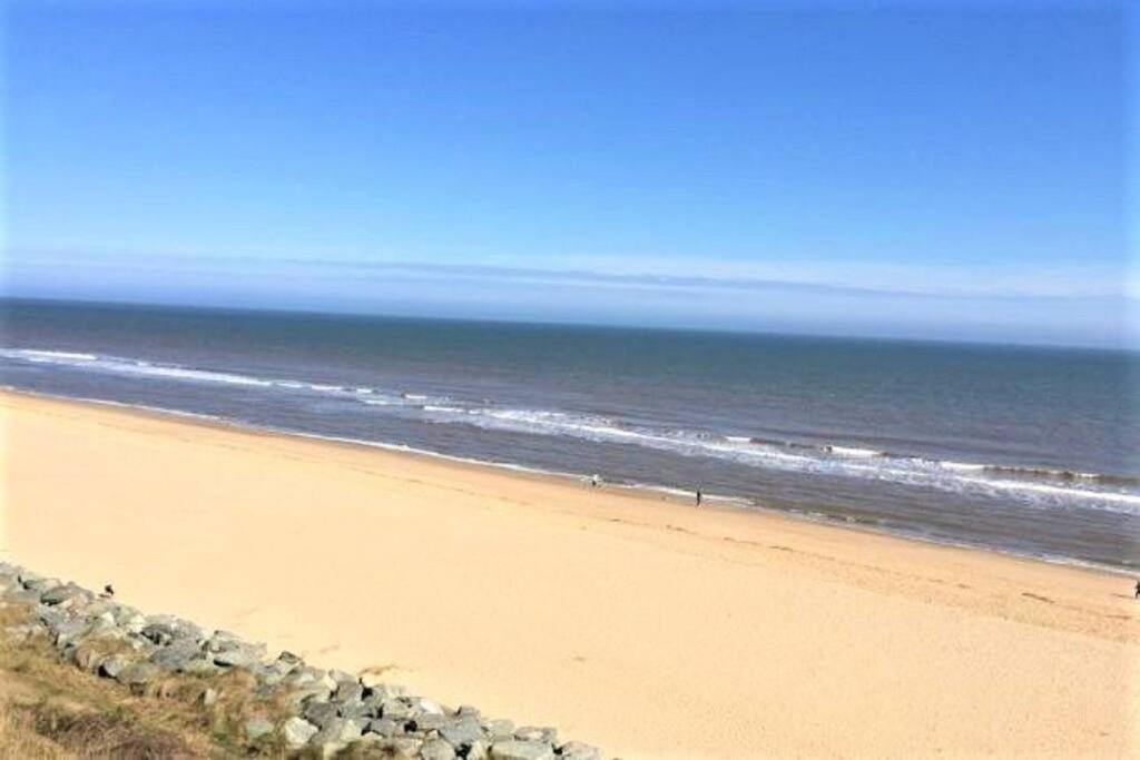 Homely 2 Bed On Popular Sunbeach Holiday Village- 5Min Walk To Beach, Near Great Yarmouth & Norfolk Broads Scratby Zewnętrze zdjęcie